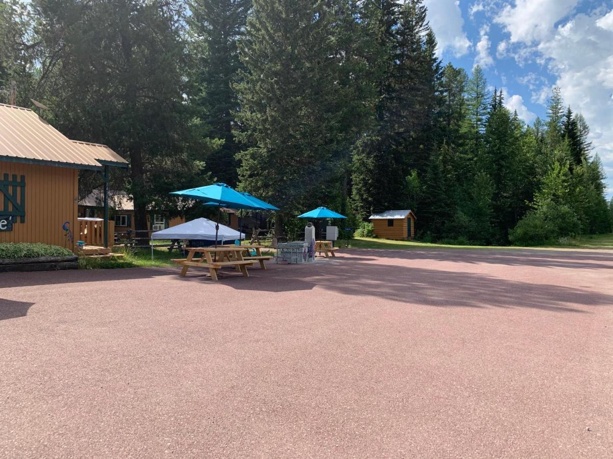 Glacier Haven Inn Pinnacle Екстериор снимка