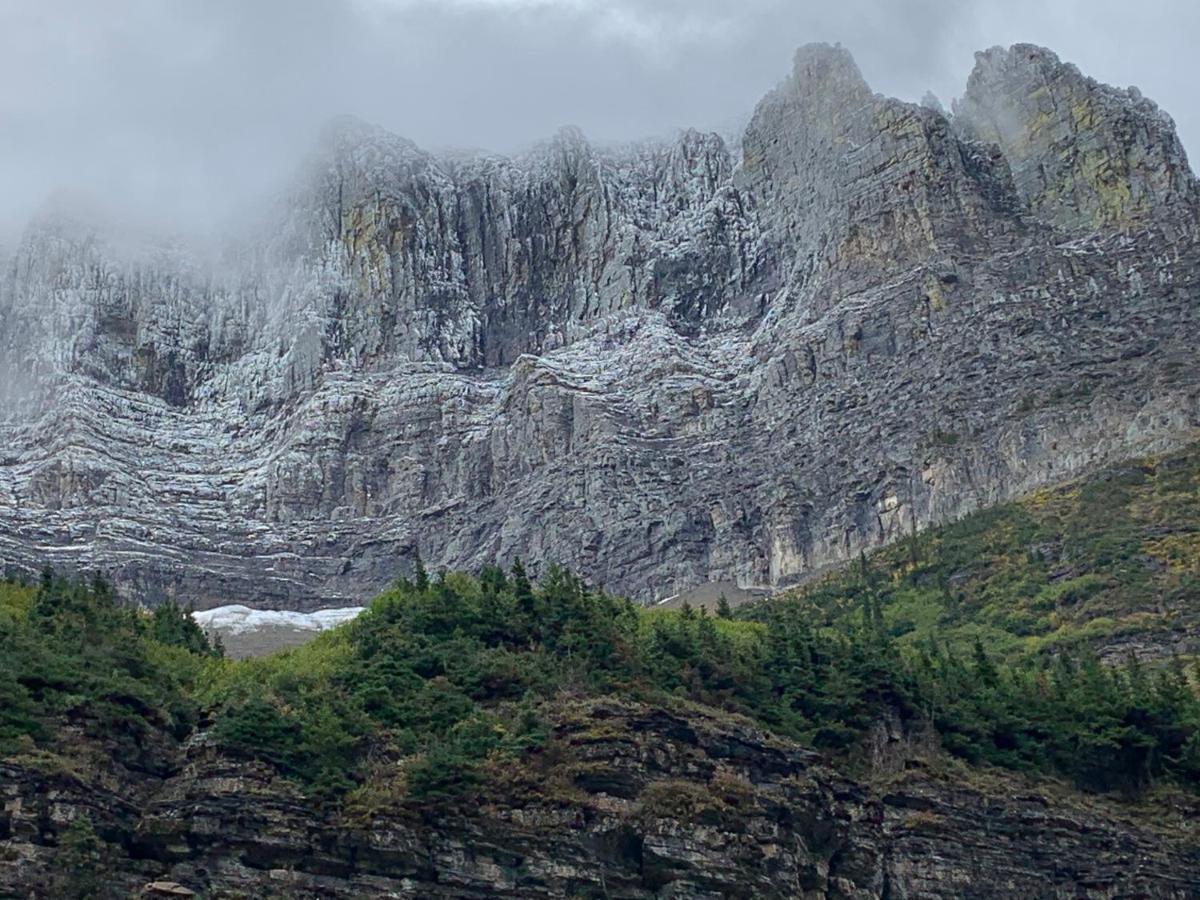 Glacier Haven Inn Pinnacle Екстериор снимка