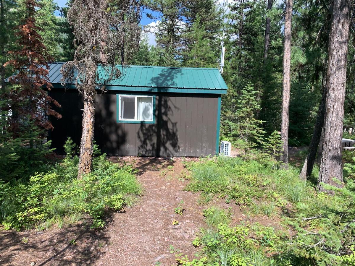 Glacier Haven Inn Pinnacle Екстериор снимка
