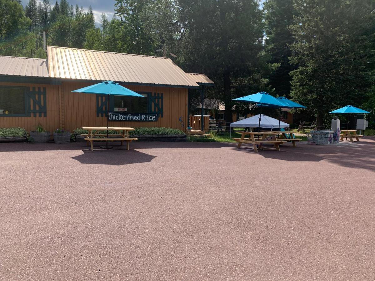 Glacier Haven Inn Pinnacle Екстериор снимка