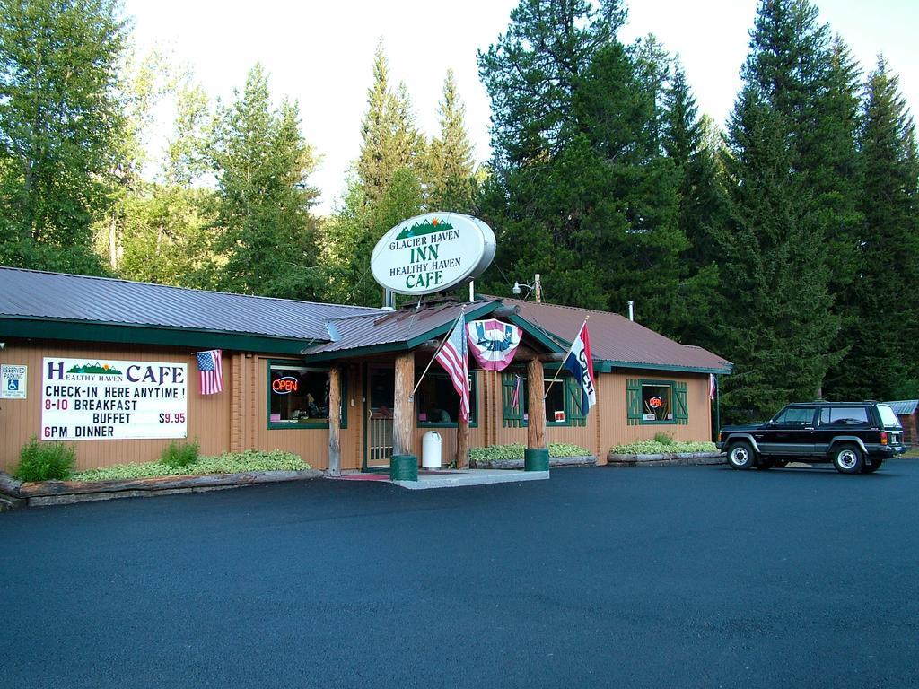 Glacier Haven Inn Pinnacle Екстериор снимка