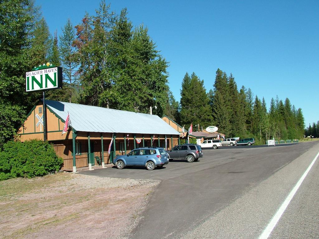 Glacier Haven Inn Pinnacle Екстериор снимка