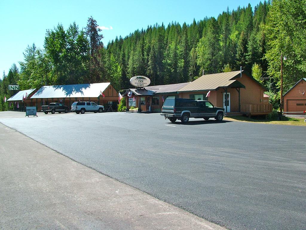 Glacier Haven Inn Pinnacle Екстериор снимка